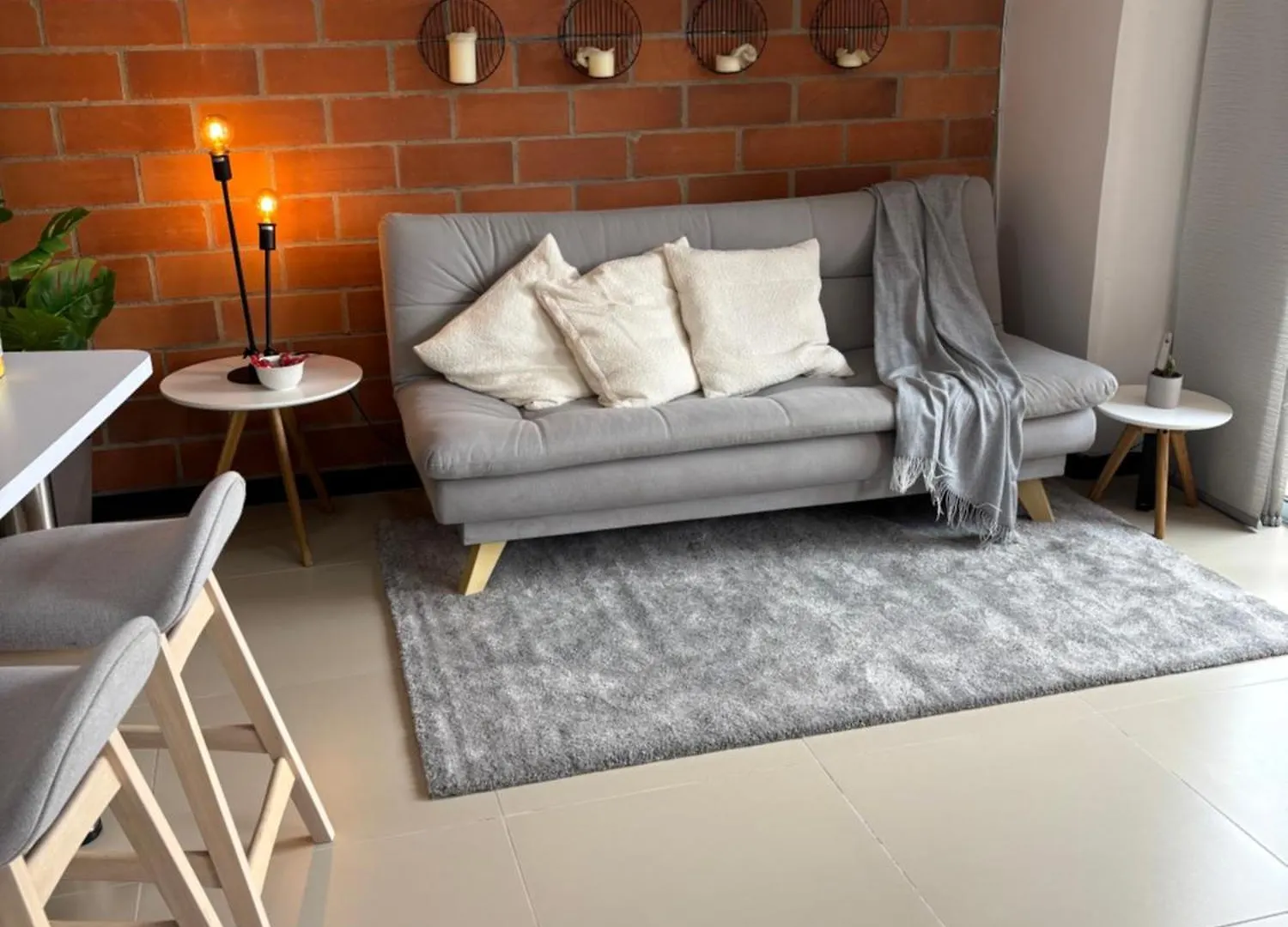 Increible Apartaestudio Cerca Al Centro Comercial Los Molinos Medellín Lejlighed