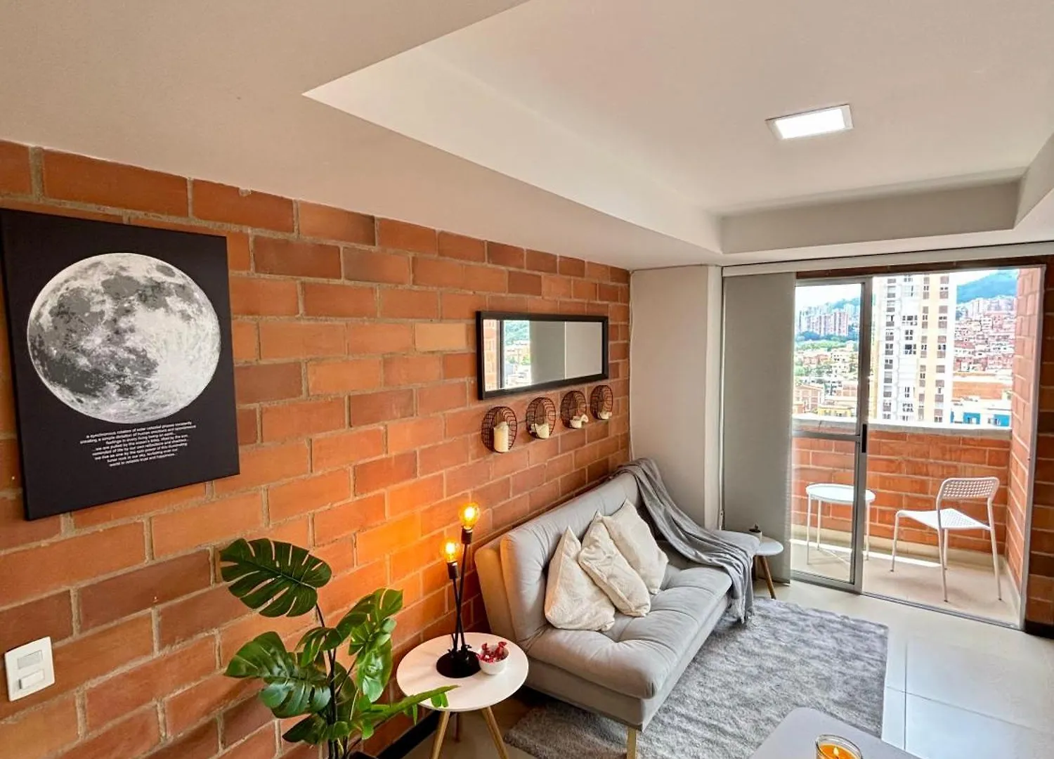 Increible Apartaestudio Cerca Al Centro Comercial Los Molinos Medellín