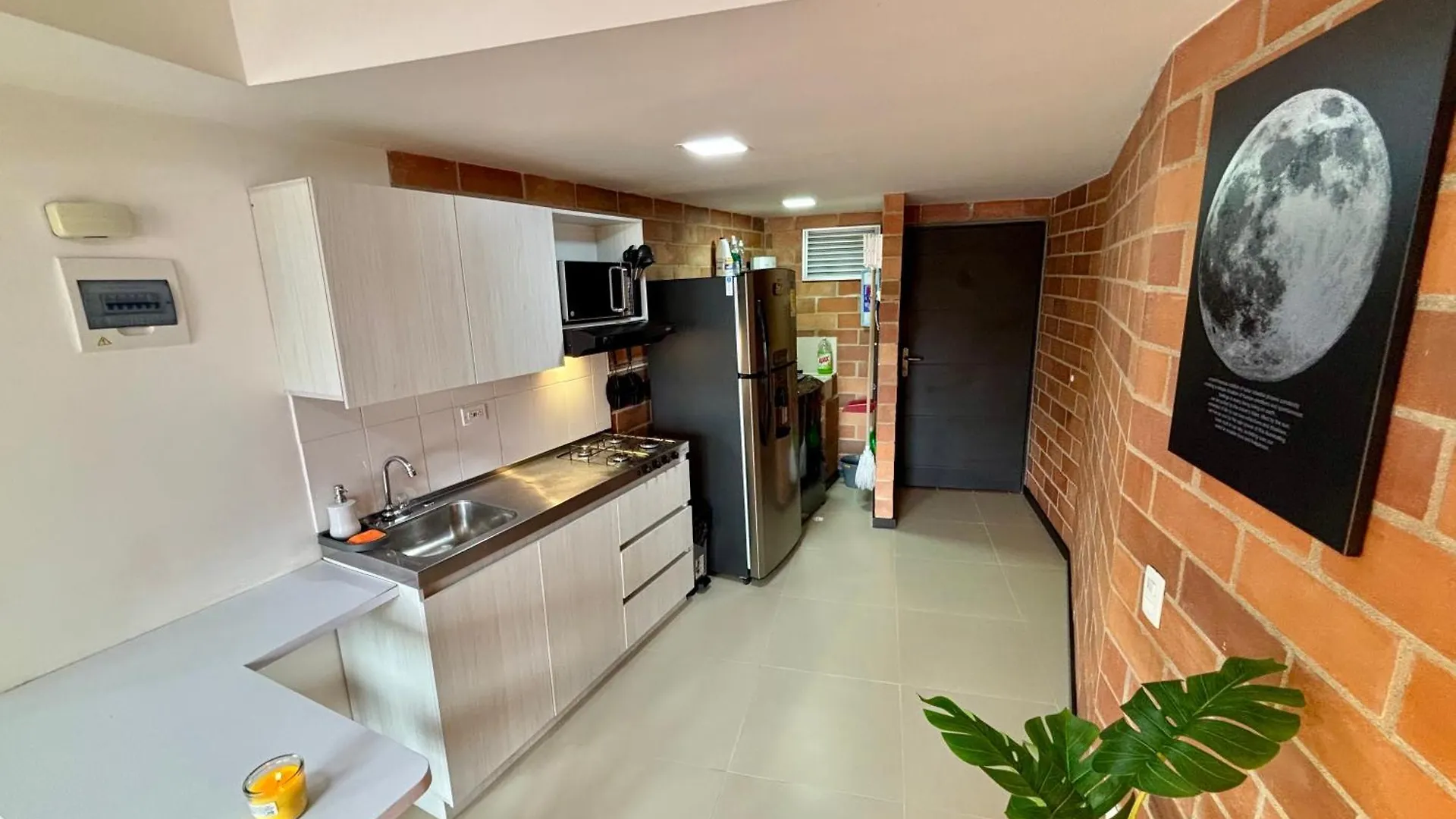 Lejlighed Increible Apartaestudio Cerca Al Centro Comercial Los Molinos Medellín