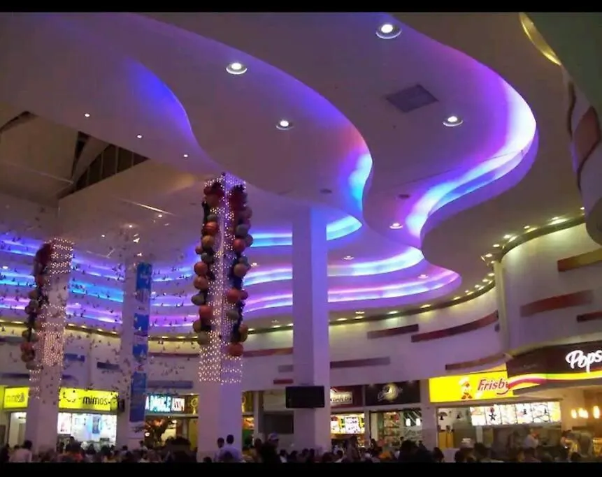 Increible Apartaestudio Cerca Al Centro Comercial Los Molinos Medellín Apartamento